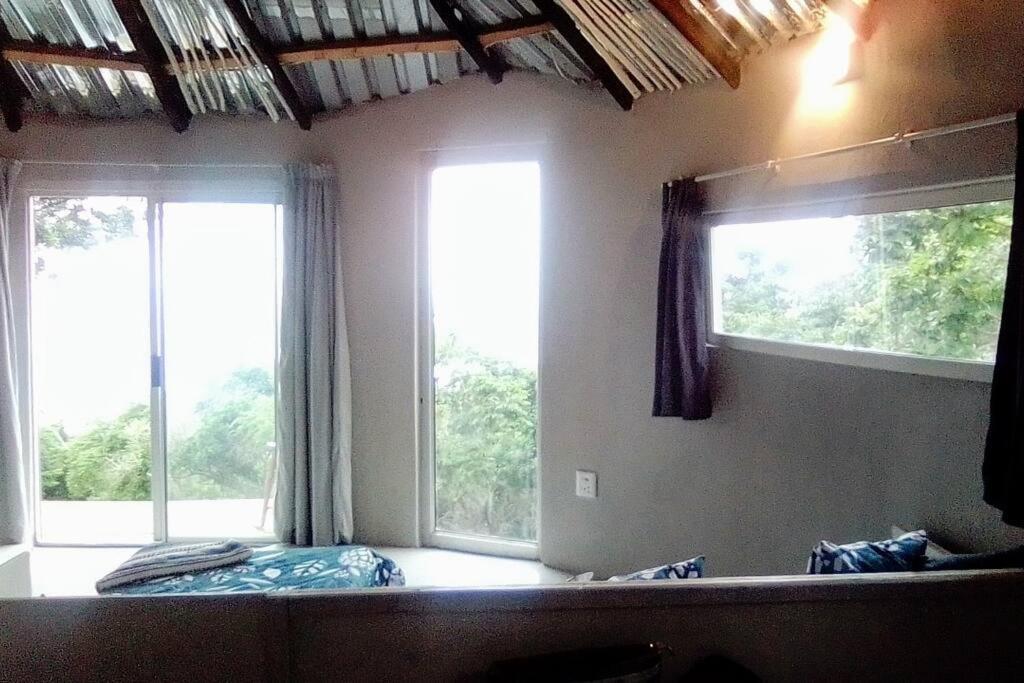 Wildview Self Catering Cottages Coffee Bay, Breakfast & Wi-Fi Inc Zewnętrze zdjęcie